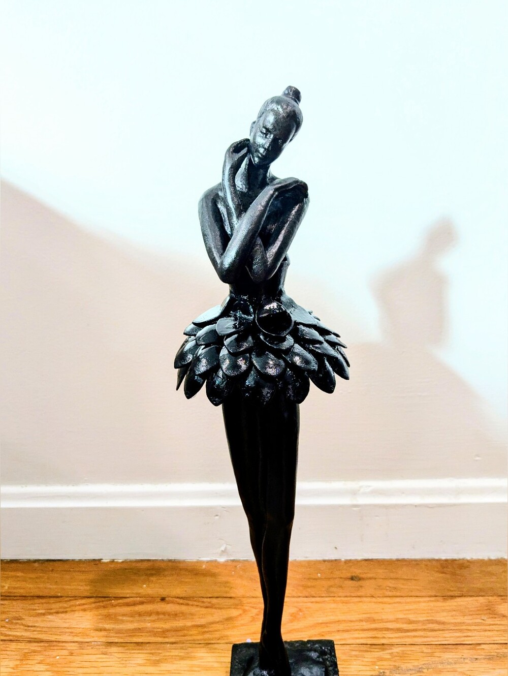 Black Swan Figure
